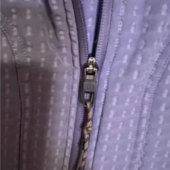 Lululemon Athletica Water Repellent Fleece Hiking Vest Peri Purple Size 8 - Picture 9 of 15